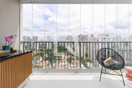Sala de apartamento à venda com 1 quarto, 65m² em Vila Cordeiro, São Paulo