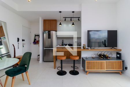 Sala de apartamento à venda com 1 quarto, 65m² em Vila Cordeiro, São Paulo