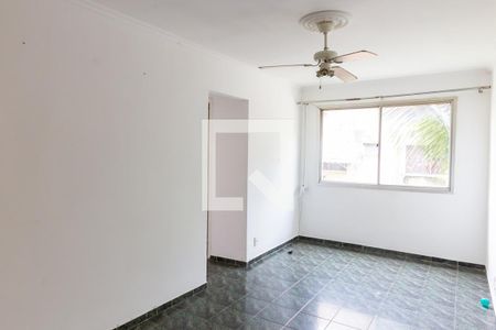 Sala de apartamento para alugar com 2 quartos, 49m² em Jardim Sulacap, Rio de Janeiro