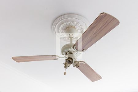 Detalhe de apartamento para alugar com 2 quartos, 49m² em Jardim Sulacap, Rio de Janeiro