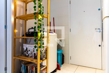 Apartamento à venda com 28m², 1 quarto e sem vagaÁrea de Serviço