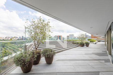 Studio à venda com 39m², 1 quarto e 1 vagaPiscina