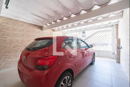 Casa à venda com 200m², 2 quartos e 2 vagas Casa à venda com 200m², 2 quartos e 2 vagasGaragem