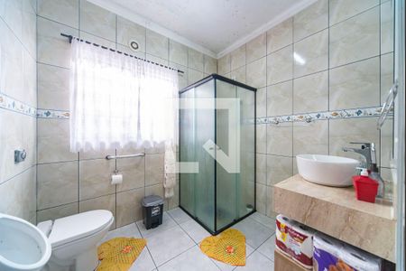 Casa à venda com 200m², 2 quartos e 2 vagas Casa à venda com 200m², 2 quartos e 2 vagasBanheiro