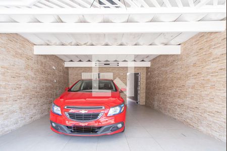 Casa à venda com 200m², 2 quartos e 2 vagas Casa à venda com 200m², 2 quartos e 2 vagasGaragem