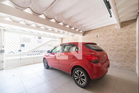 Casa à venda com 200m², 2 quartos e 2 vagas Casa à venda com 200m², 2 quartos e 2 vagasGaragem