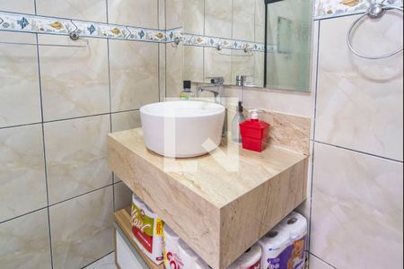 Casa à venda com 200m², 2 quartos e 2 vagas Casa à venda com 200m², 2 quartos e 2 vagasPia