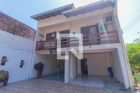 Casa à venda com 160m², 3 quartos e 2 vagasFachada