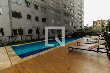 Studio para alugar com 28m², 1 quarto e sem vaga Studio para alugar com 28m², 1 quarto e sem vagaPiscina
