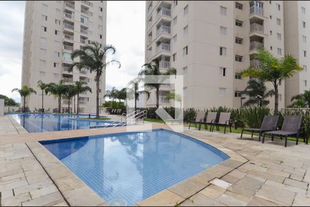 Apartamento à venda com 75m², 3 quartos e 2 vagasÁrea comum - Piscina