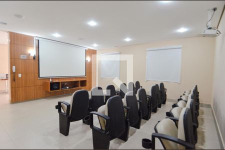 Apartamento à venda com 75m², 3 quartos e 2 vagasCinema 