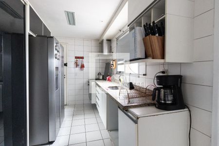 Apartamento à venda com 100m², 3 quartos e 2 vagas Apartamento à venda com 100m², 3 quartos e 2 vagasCozinha