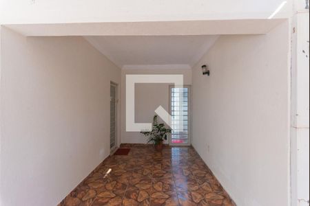 Casa à venda com 132m², 2 quartos e 3 vagas Casa à venda com 132m², 2 quartos e 3 vagasGaragem