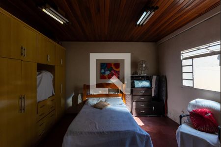 Casa à venda com 132m², 2 quartos e 3 vagas Casa à venda com 132m², 2 quartos e 3 vagasEdícula