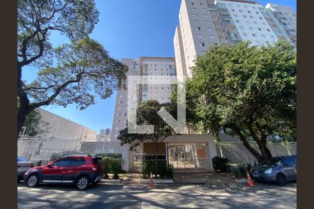 Apartamento para alugar com 60m², 2 quartos e 1 vagaFachada