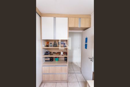 Apartamento à venda com 140m², 4 quartos e 3 vagas Apartamento à venda com 140m², 4 quartos e 3 vagasArmário do Quarto 3