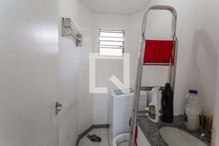 Apartamento à venda com 140m², 4 quartos e 3 vagas Apartamento à venda com 140m², 4 quartos e 3 vagasLavabo da Sala 2