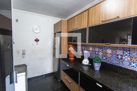 Apartamento à venda com 140m², 4 quartos e 3 vagas Apartamento à venda com 140m², 4 quartos e 3 vagasCozinha/Área de Serviço