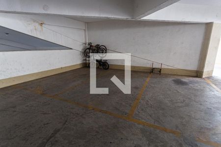 Apartamento à venda com 140m², 4 quartos e 3 vagas Apartamento à venda com 140m², 4 quartos e 3 vagasGaragem