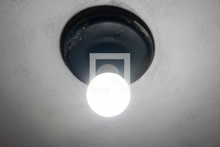 Casa à venda com 190m², 6 quartos e 3 vagasBanheiro 2