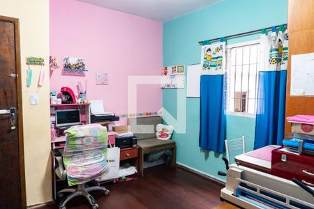 Casa à venda com 190m², 6 quartos e 3 vagasQuarto 3