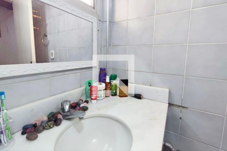 Apartamento para alugar com 102m², 3 quartos e 2 vagasBanheiro suíte 