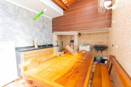 Casa à venda com 170m², 3 quartos e 2 vagasSalão gourmet