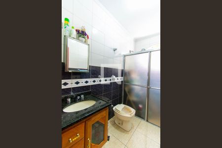 Casa à venda com 170m², 3 quartos e 2 vagasBanheiro 1