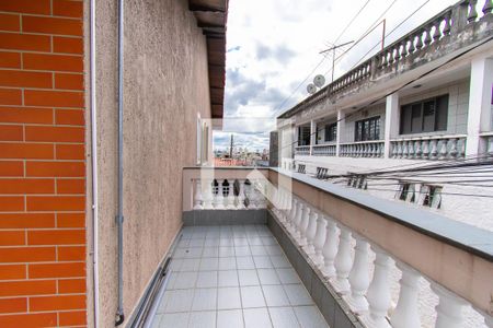 Casa à venda com 170m², 3 quartos e 2 vagasVaranda do Quarto 2