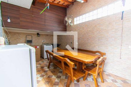Casa à venda com 170m², 3 quartos e 2 vagasSalão gourmet