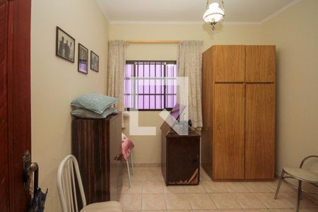 Casa à venda com 120m², 2 quartos e 2 vagasQuarto