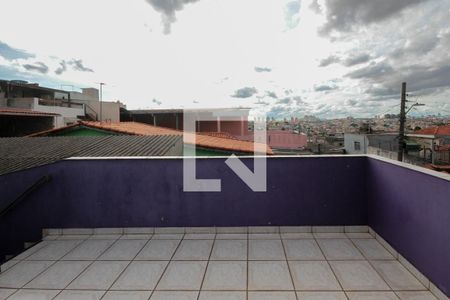 Casa à venda com 120m², 2 quartos e 2 vagasQuintal