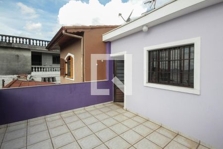 Casa à venda com 120m², 2 quartos e 2 vagasQuintal