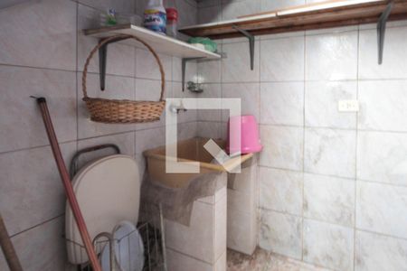 Casa à venda com 120m², 2 quartos e 2 vagasÁrea de serviço