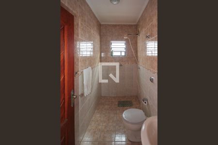 Casa à venda com 120m², 2 quartos e 2 vagasBanheiro de Serviço