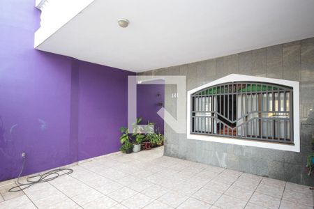 Casa à venda com 120m², 2 quartos e 2 vagasGaragem