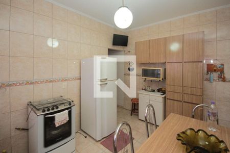 Cozinha de casa à venda com 2 quartos, 120m² em Vila Bancária, São Paulo