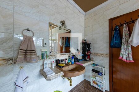 Casa à venda com 382m², 3 quartos e 6 vagasBanheiro