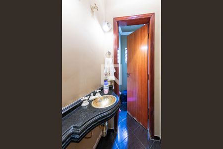 Casa à venda com 382m², 3 quartos e 6 vagasLavabo