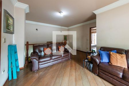 Casa à venda com 382m², 3 quartos e 6 vagasSala piso 2 