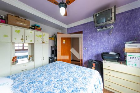 Casa à venda com 382m², 3 quartos e 6 vagasQuarto 2