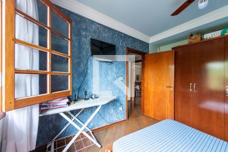 Casa à venda com 382m², 3 quartos e 6 vagasQuarto