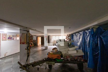 Casa à venda com 382m², 3 quartos e 6 vagasSalao de Festa