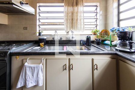 Casa à venda com 382m², 3 quartos e 6 vagasCozinha