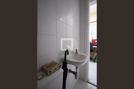 Apartamento à venda com 158m², 3 quartos e 2 vagas Apartamento à venda com 158m², 3 quartos e 2 vagasBanheiro de serviço