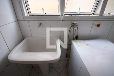 Apartamento à venda com 158m², 3 quartos e 2 vagas Apartamento à venda com 158m², 3 quartos e 2 vagasÁrea de Serviço