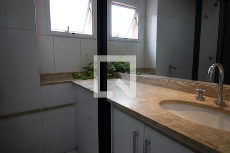 Apartamento à venda com 158m², 3 quartos e 2 vagas Apartamento à venda com 158m², 3 quartos e 2 vagasBanheiro do Quarto 3