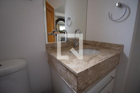 Apartamento à venda com 158m², 3 quartos e 2 vagas Apartamento à venda com 158m², 3 quartos e 2 vagasLavabo