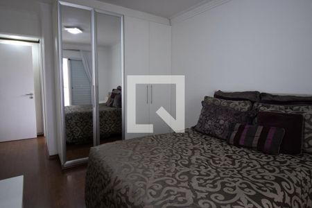 Apartamento à venda com 158m², 3 quartos e 2 vagas Apartamento à venda com 158m², 3 quartos e 2 vagasQuarto 3