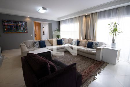 Apartamento à venda com 158m², 3 quartos e 2 vagas Apartamento à venda com 158m², 3 quartos e 2 vagasSala